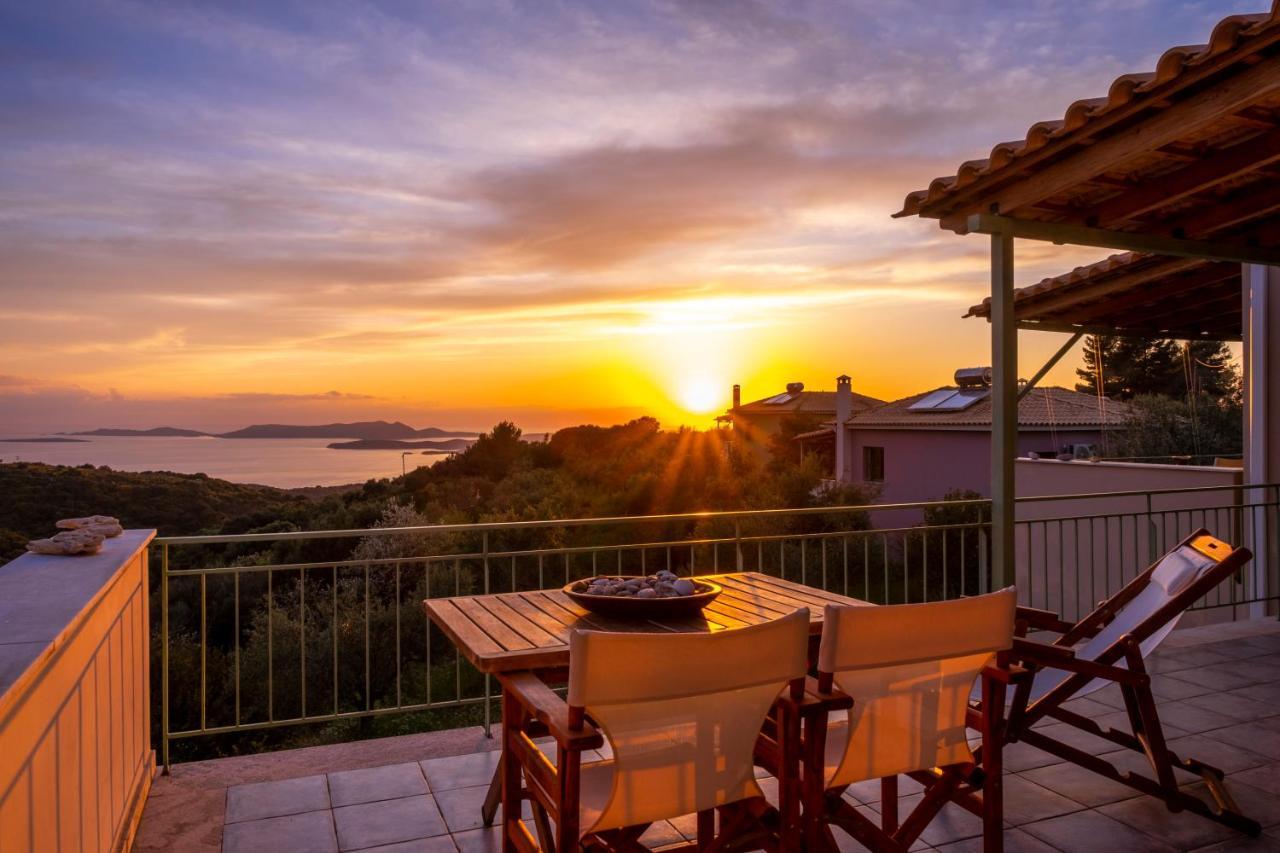 Chamaloni Cottages Finikounta Bagian luar foto