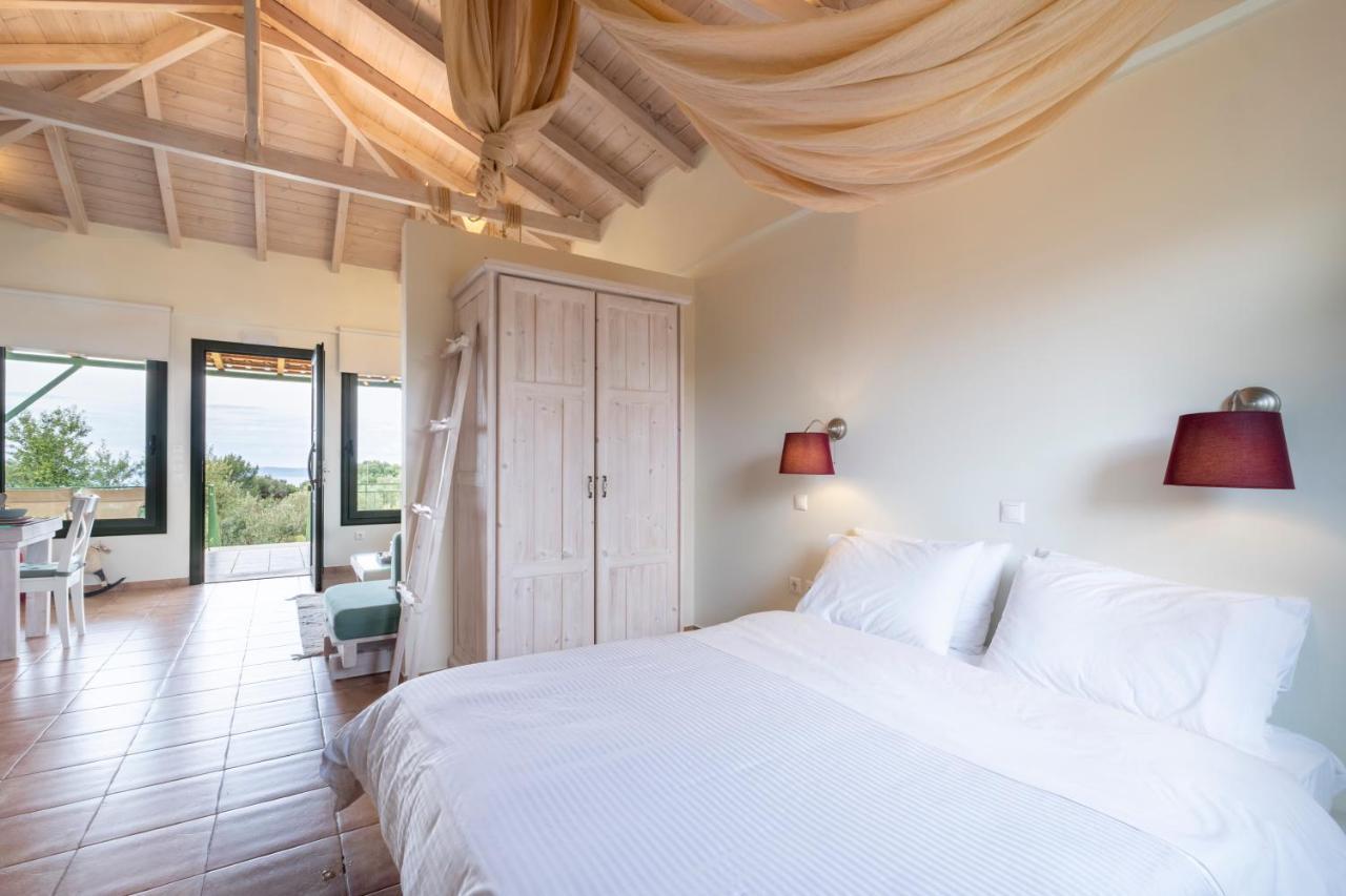 Chamaloni Cottages Finikounta Bagian luar foto