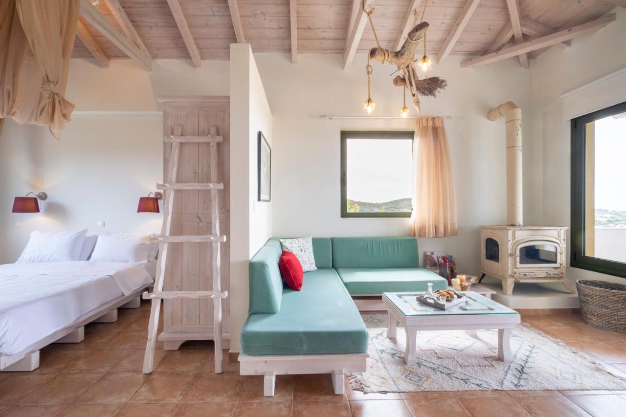 Chamaloni Cottages Finikounta Bagian luar foto